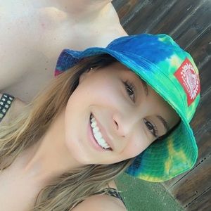 Meet your Posher, Chelsy